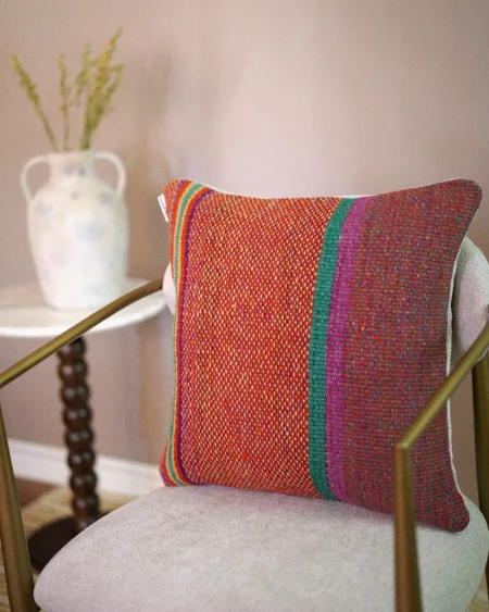 Llama and Home Prisma SQ